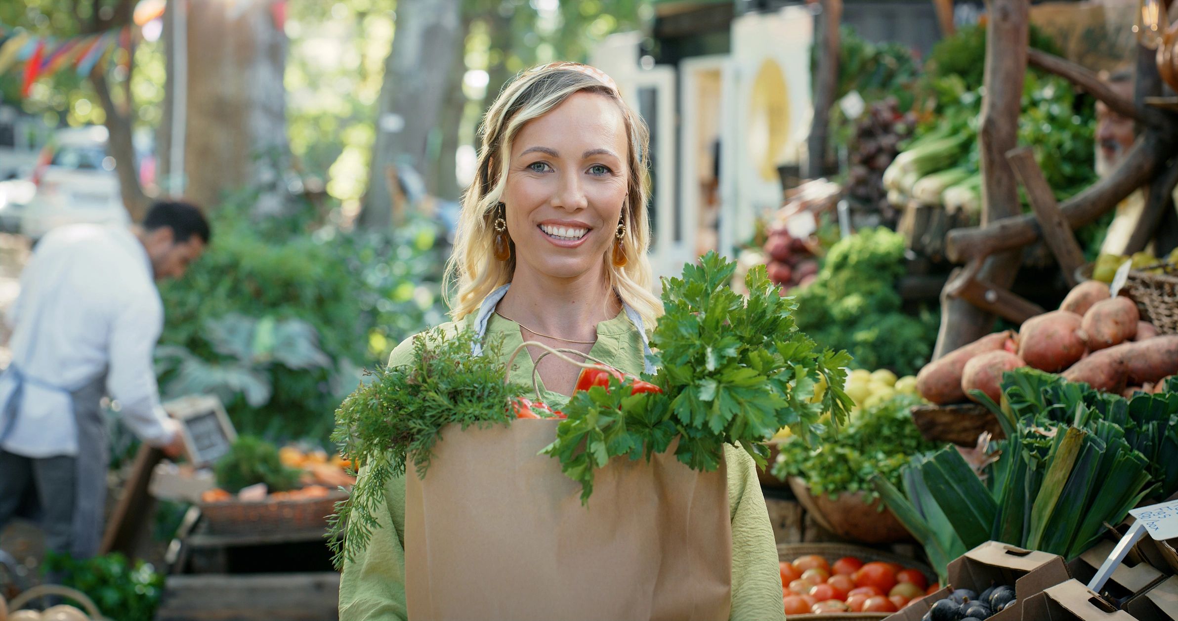 happy organic food customer